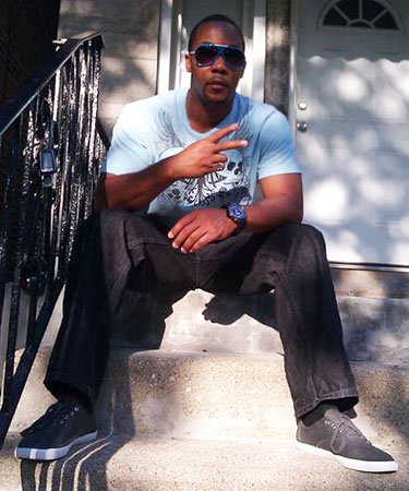 294730_525979417466618_1143478074_n