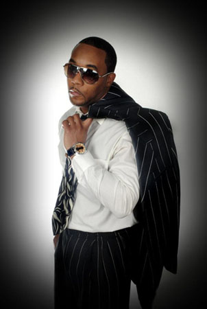 378868_261629390568290_645153739_n