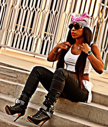 1052463_528265123894899_1508308602_oB