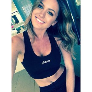 Funniest-Celebrity-Tweets-Celebrities-Follow-Twitter